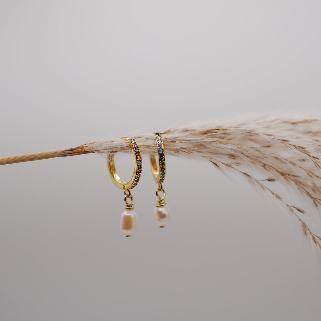 LUNARA · Zirkonia & Süßwasserperle Creolen